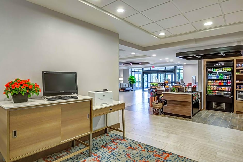 Hilton Garden Inn Boston - Waltham