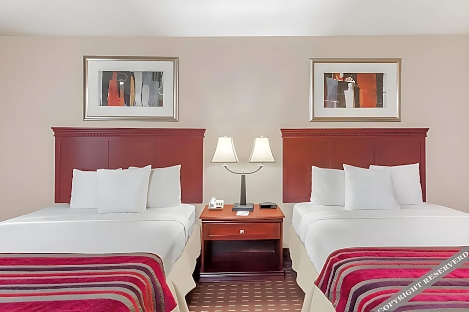 Holiday Inn Express Anaheim West By IHG