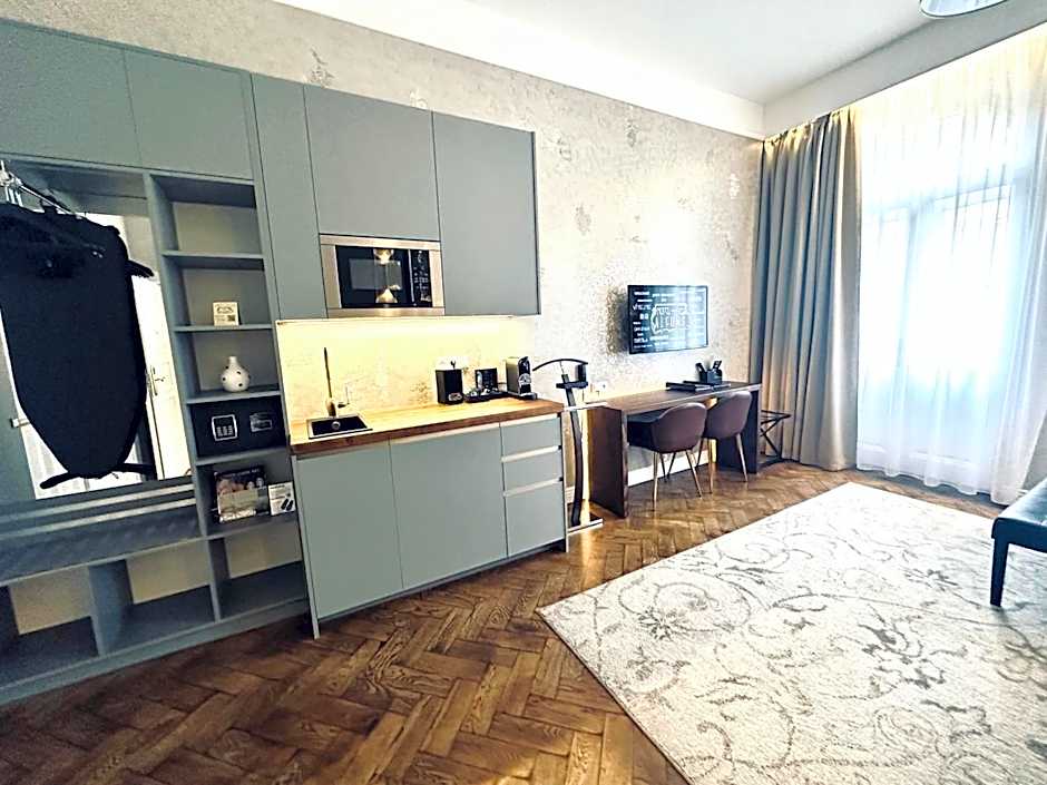 Alfons Boutique Hotel