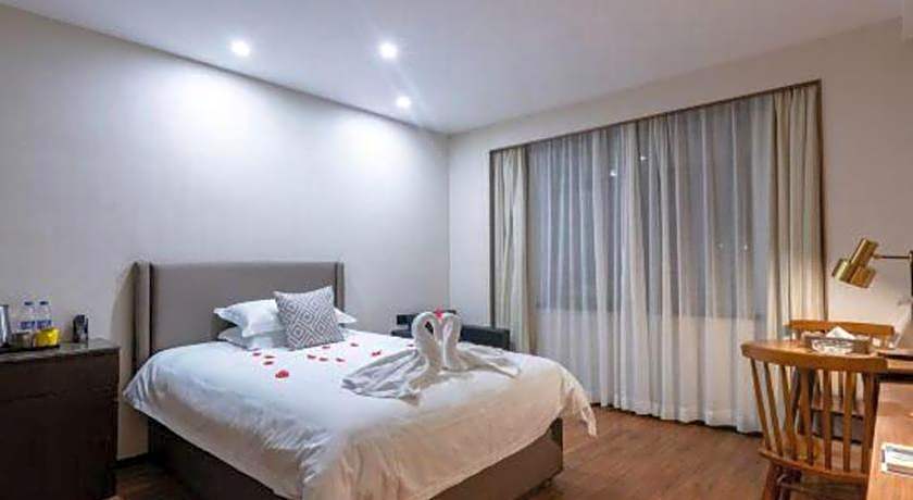 GEM Hotel Ningbo Jiangbei District Hongtang Haide Square