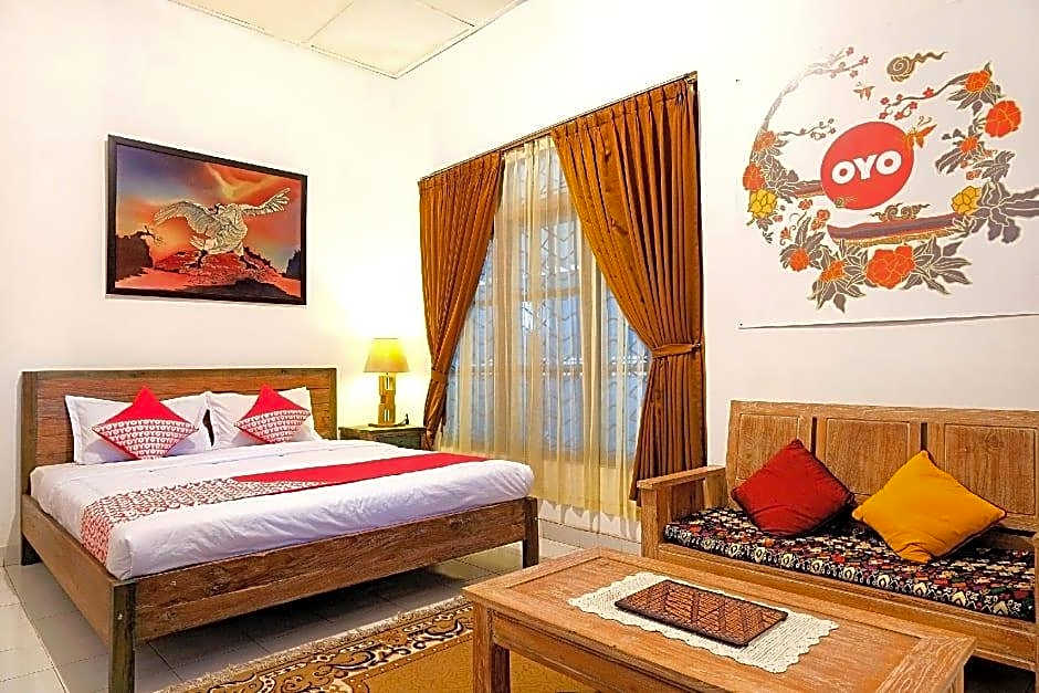 RedDoorz @ Griya Cemara Homestay Yogyakarta