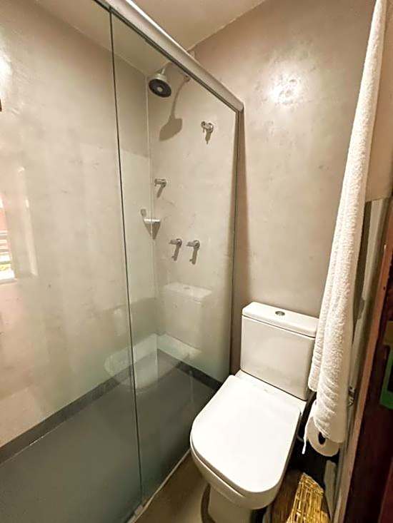 Parador 7 Bangalô, Praia do Parracho, 1,0 km da Rua Mucugê