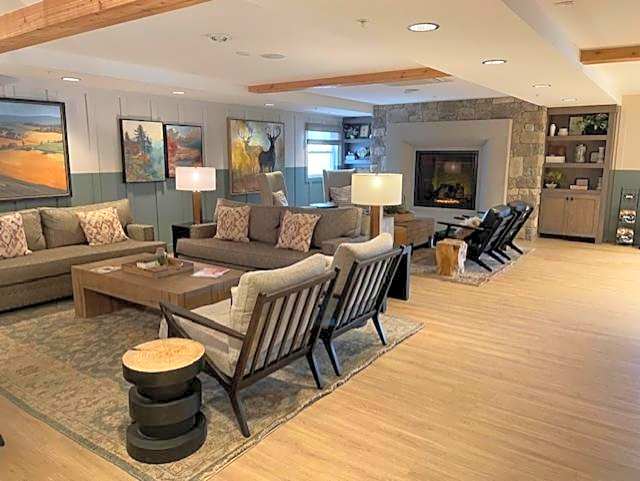 Sweetwater Lift Lodge