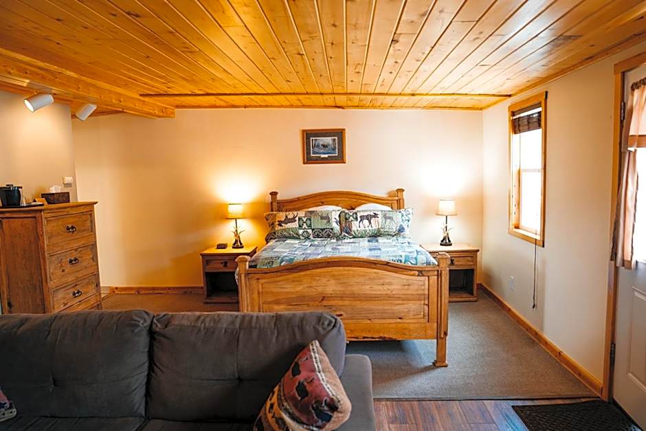Salida Inn & Monarch Suites