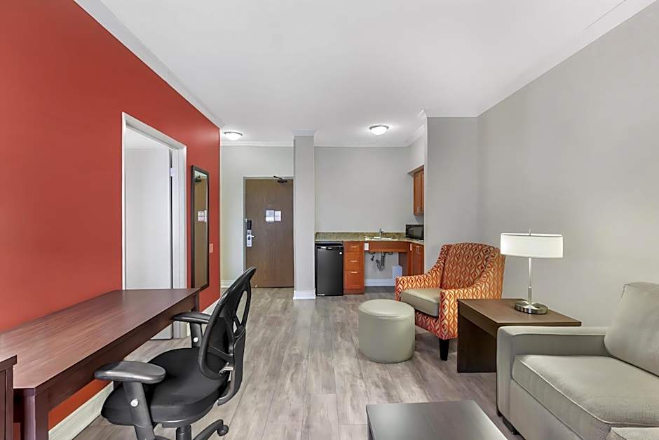 Best Western Plus Rose City Suites