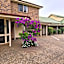 Country Gardens Motor Inn