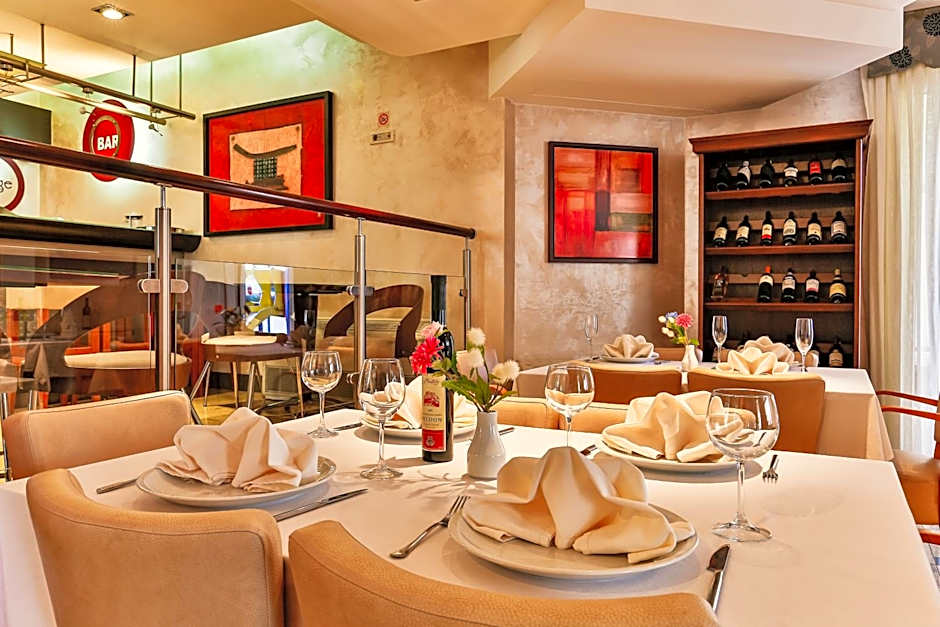 Hotel Max Prestige