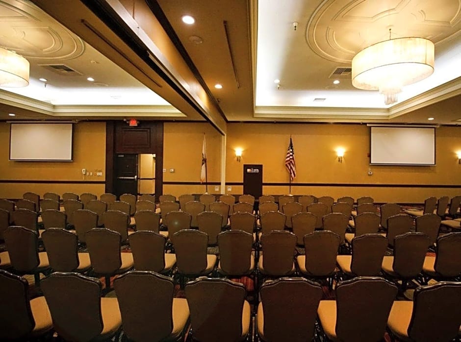 The Hotel Fullerton Anaheim – Anaheim, CA