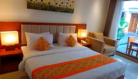 Deluxe Room With Pool Access