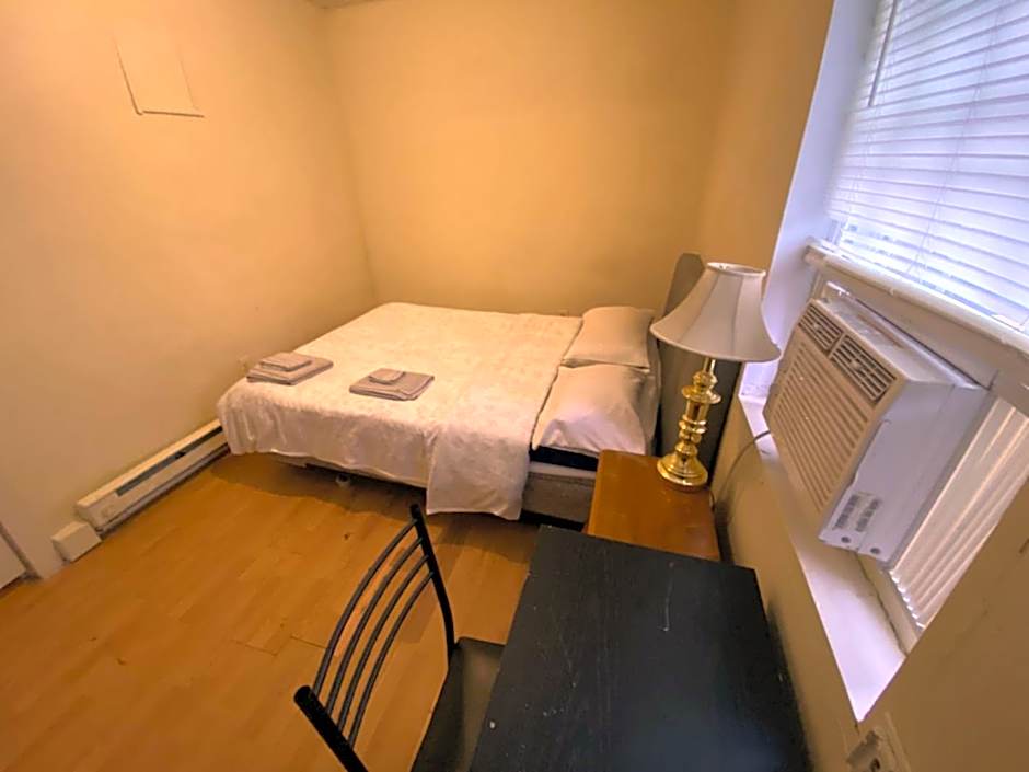 2131 Private Double Room