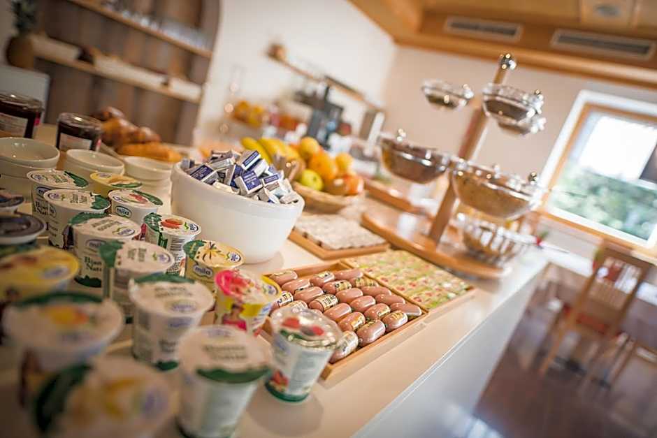 Mountain Living Apartments