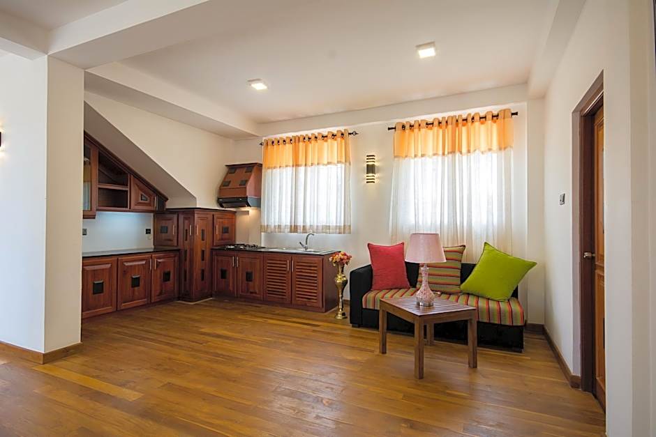 Hill Pride City Hotel