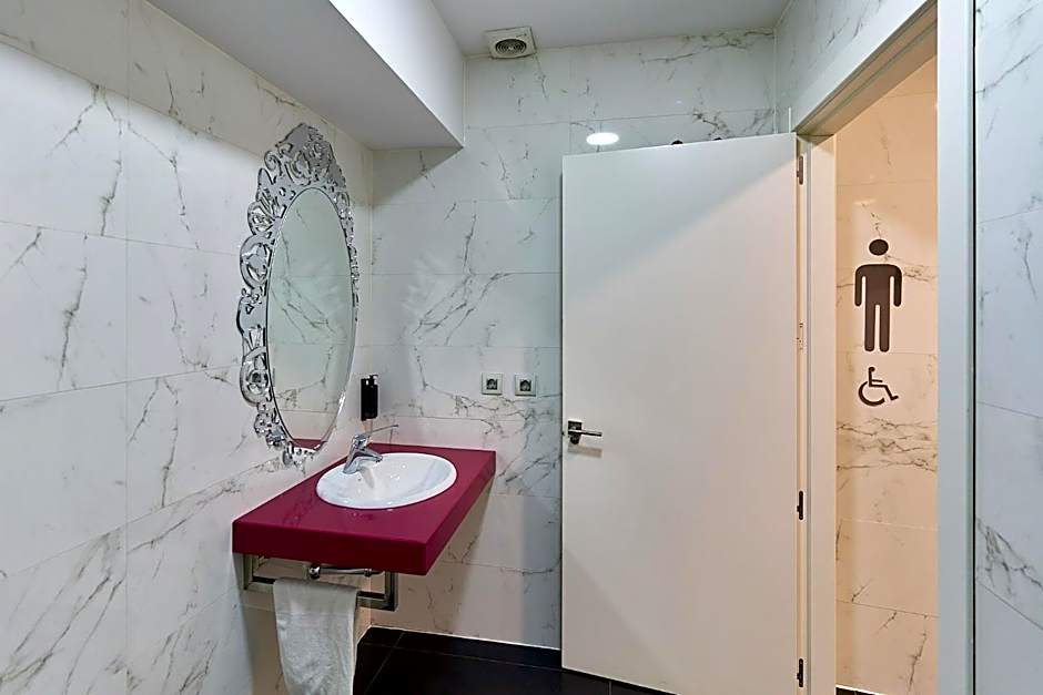 Hotel Barrio Húmedo by gaiarooms