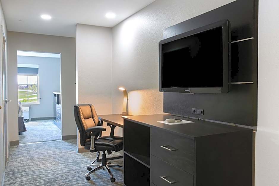 Country Inn & Suites by Radisson, Columbus West, OH