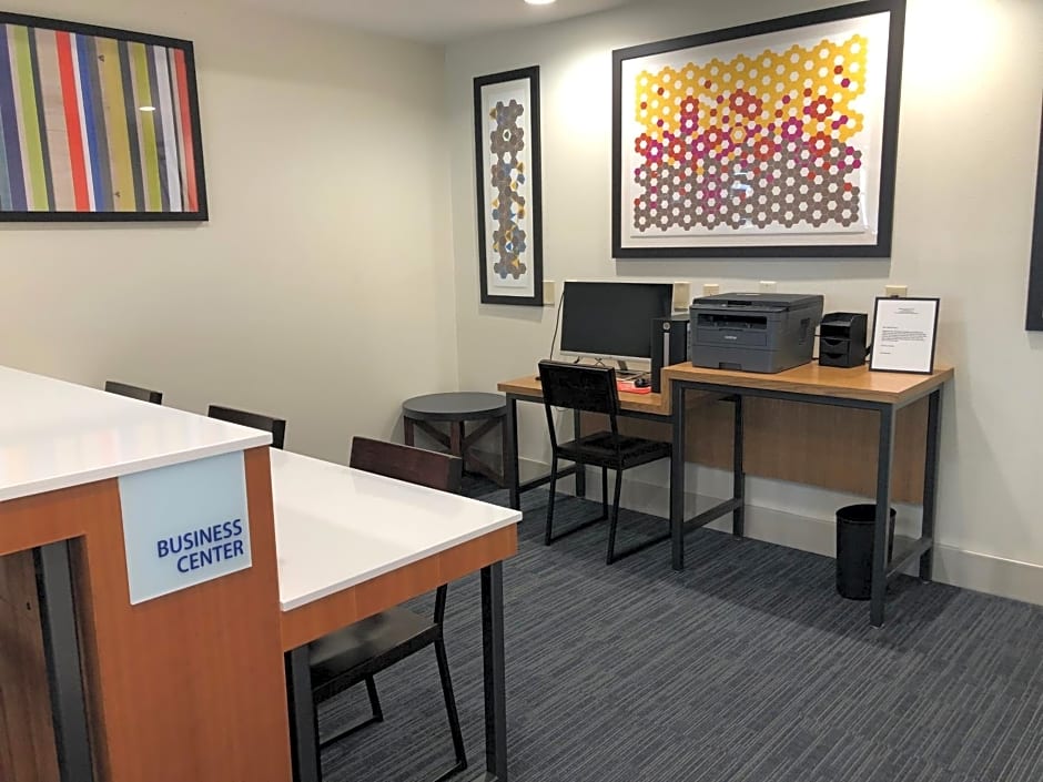Holiday Inn Express Hotel & Suites Franklin By IHG