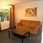 Tradewinds Airport Hotel