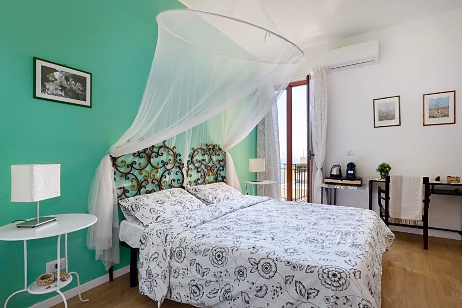 Tauromenion Guest House