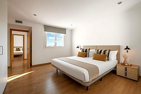 2 Bedroom Penthouse Apartment with terrace