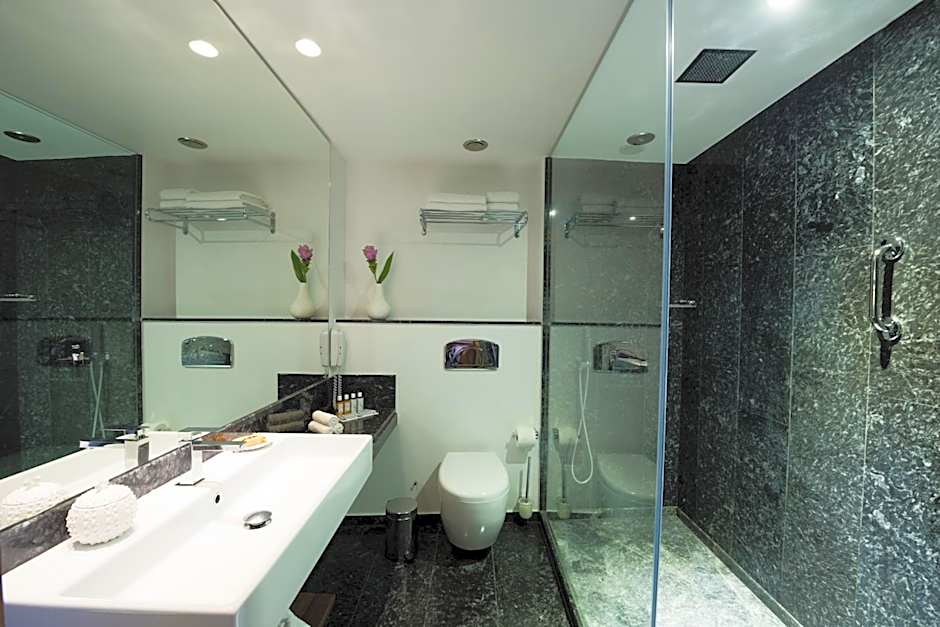 Aquila Atlantis Hotel