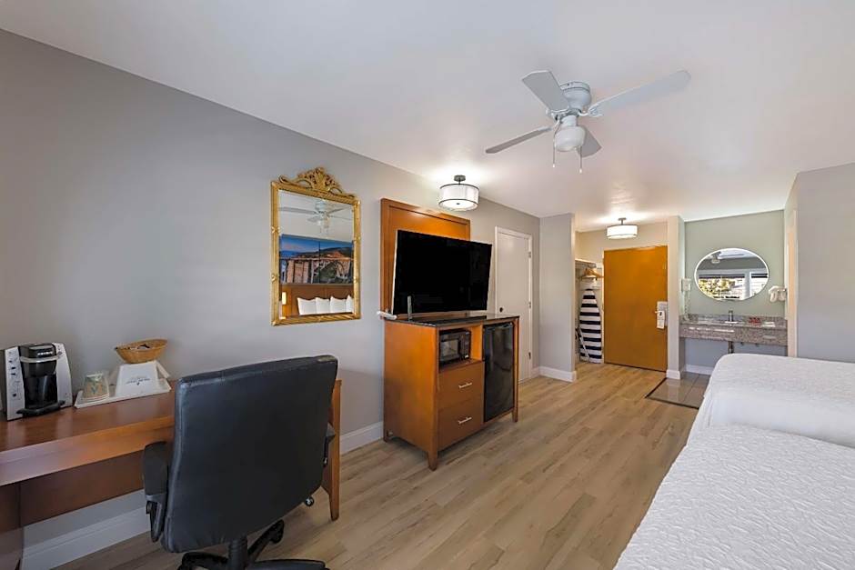 Comfort Inn near Hearst Castle - Cambria