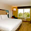 Holiday Inn Express St. Petersburg North / I-275 By IHG