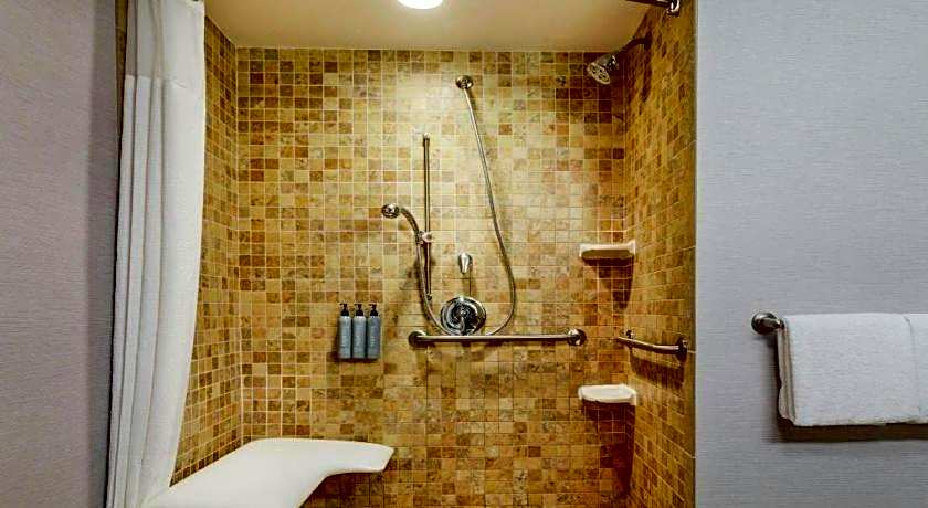 Courtyard by Marriott Hadley Amherst