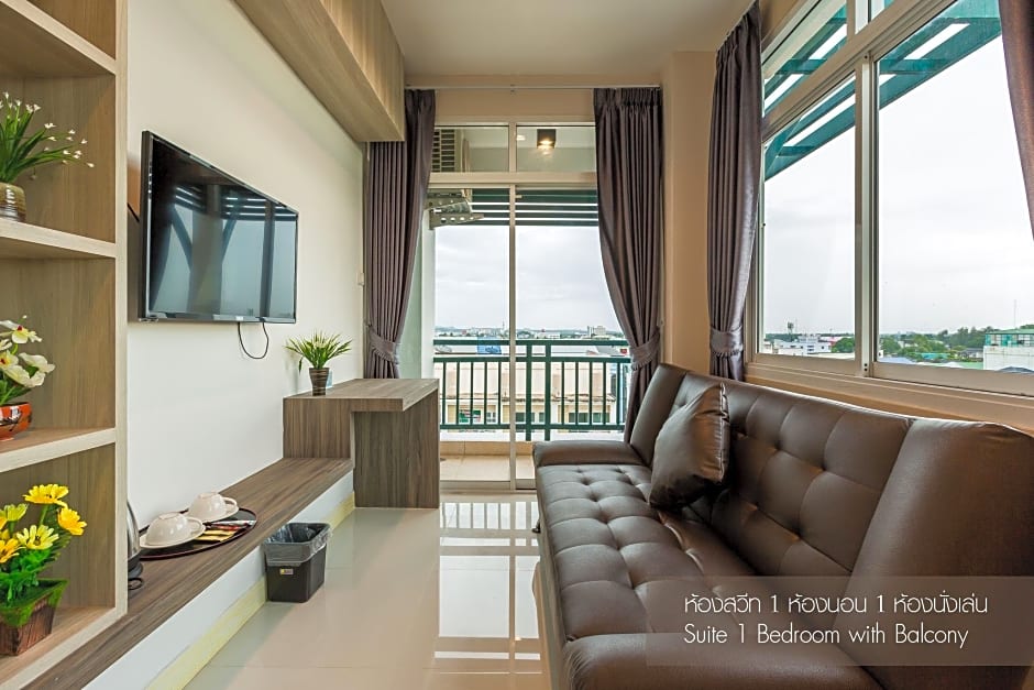 Evergreen Suite Hotel