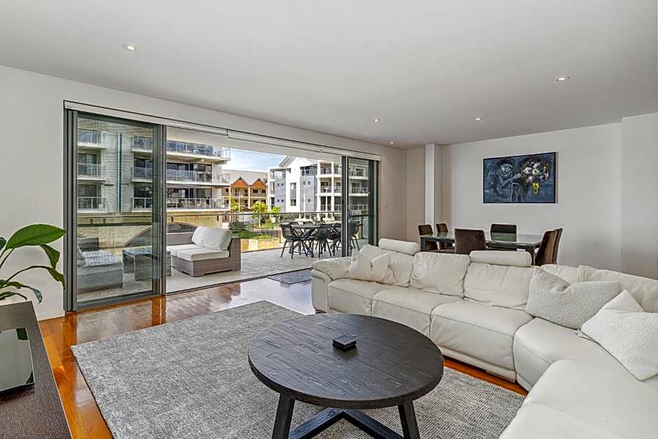 Little Italy Dolphins