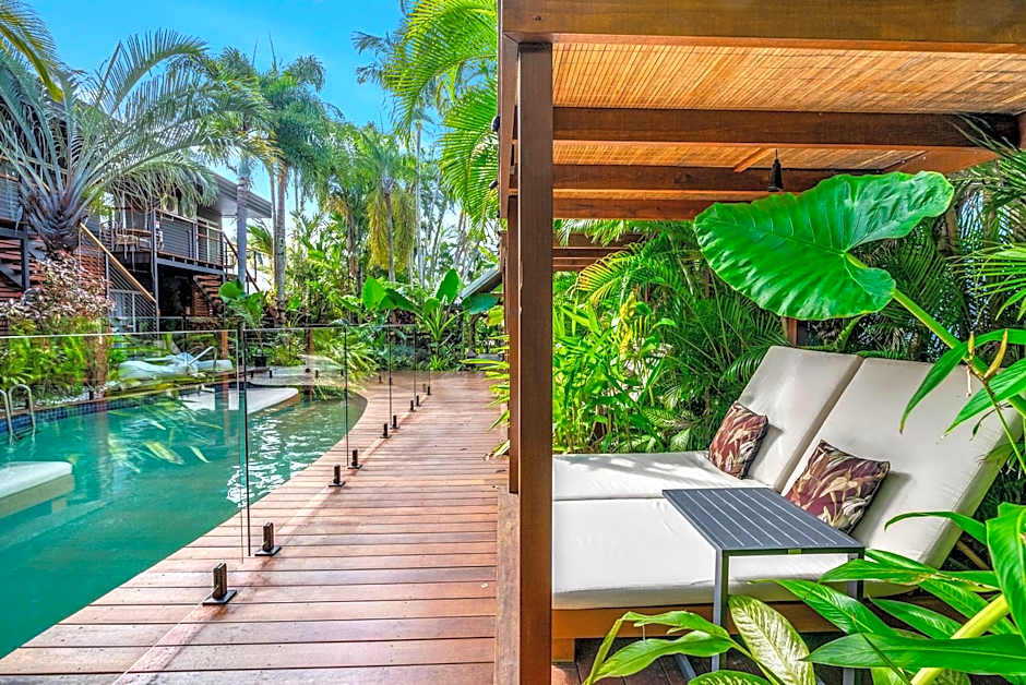 The Palms At Palm Cove