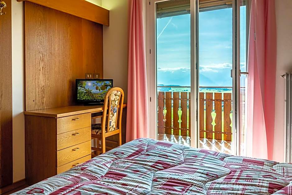 Albergo Bucaneve