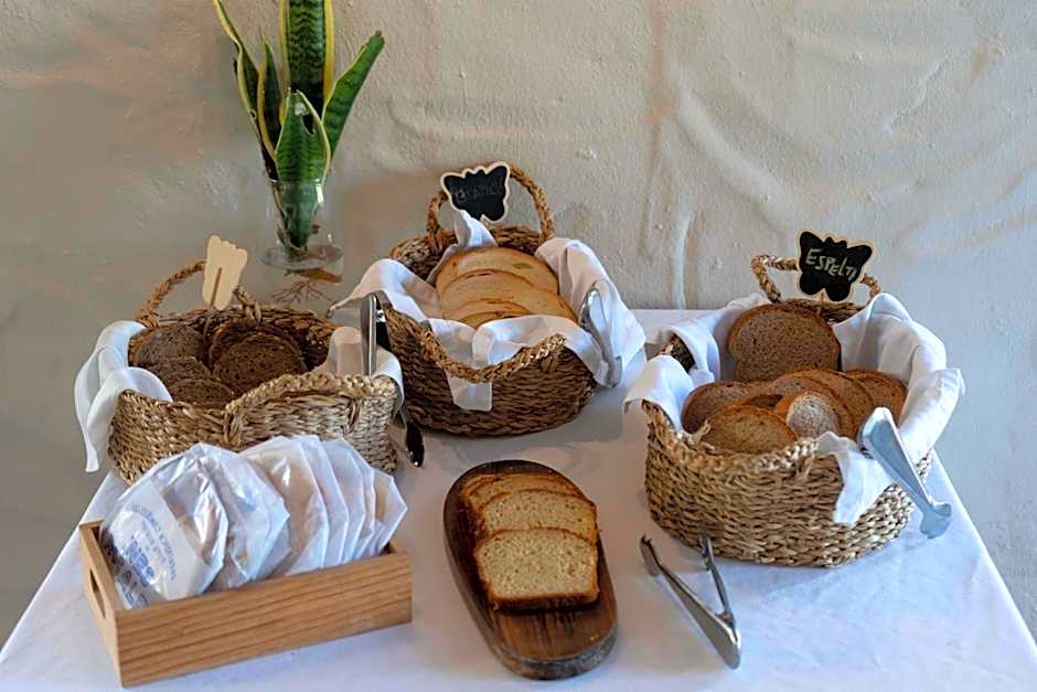 Hotel Madreselva - Grupo Califa