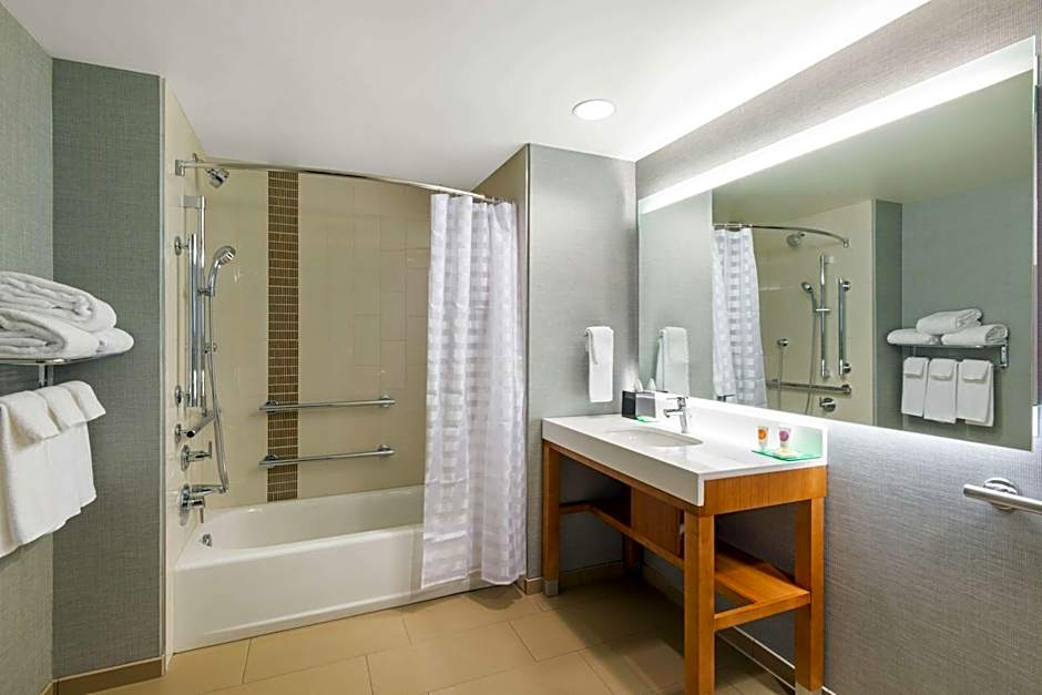 Hyatt Place Denver Downtown