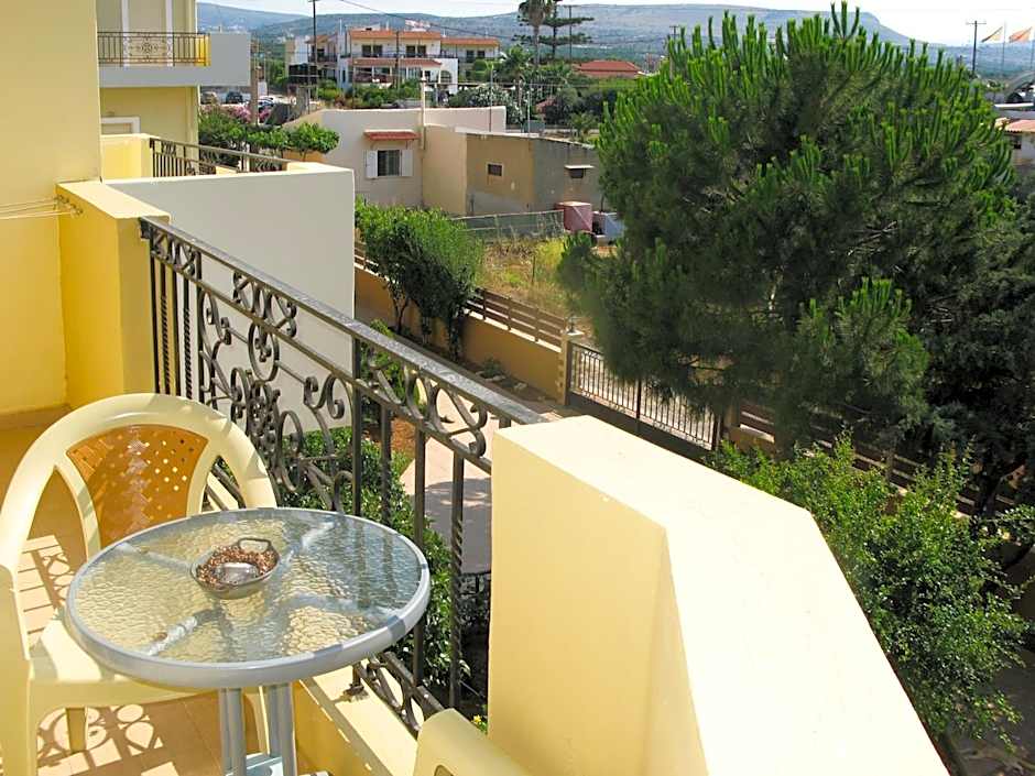 Fotis Studios Apartments