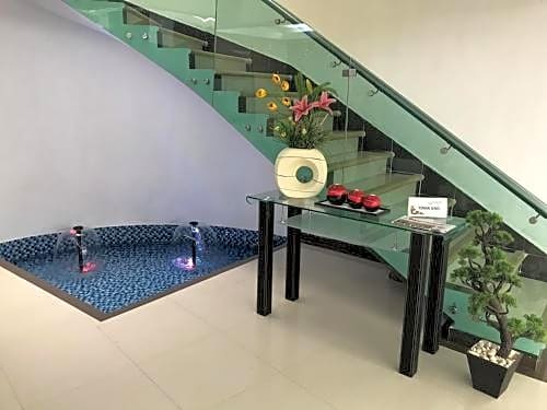 Hotel los faroles