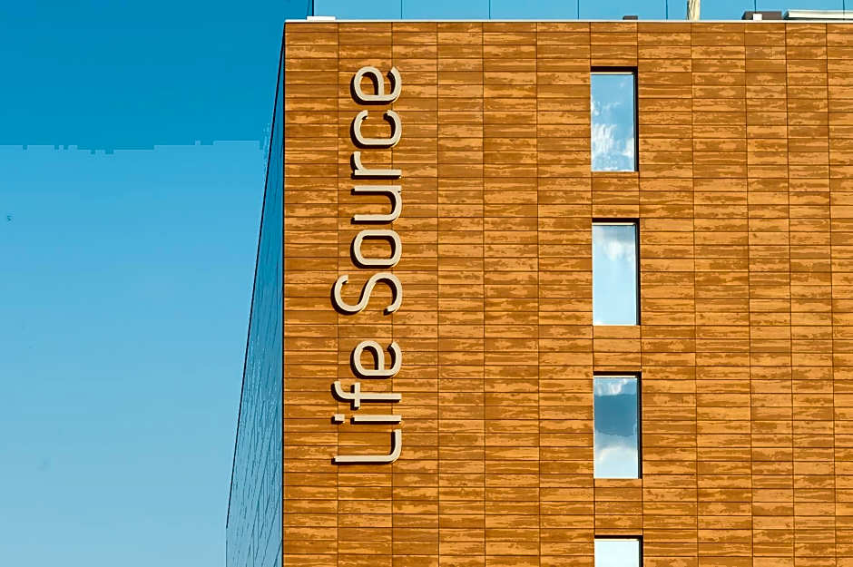 Life Hotel