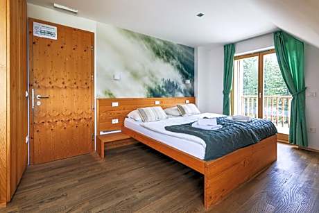 Double or Twin Room with Balcony