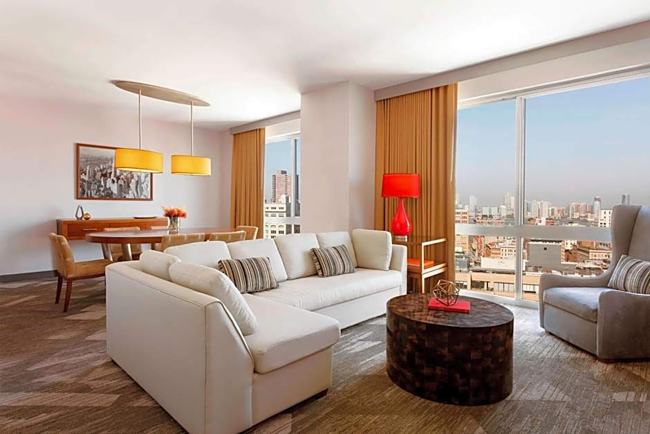 Sheraton Tribeca New York Hotel