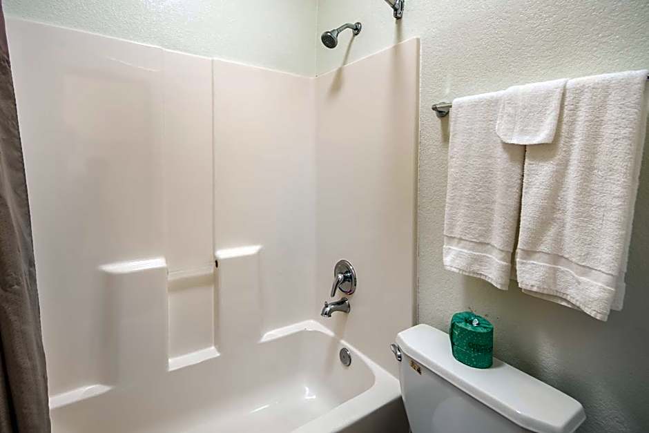 Americas Best Value Inn & Suites Humble