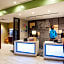 Holiday Inn Express & Suites Lexington Park California