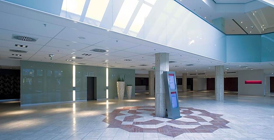 Crowne Plaza Dusseldorf - Neuss By IHG