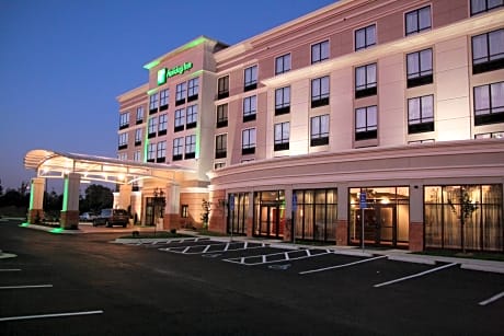 Holiday Inn Columbus-Hilliard, an IHG Hotel
