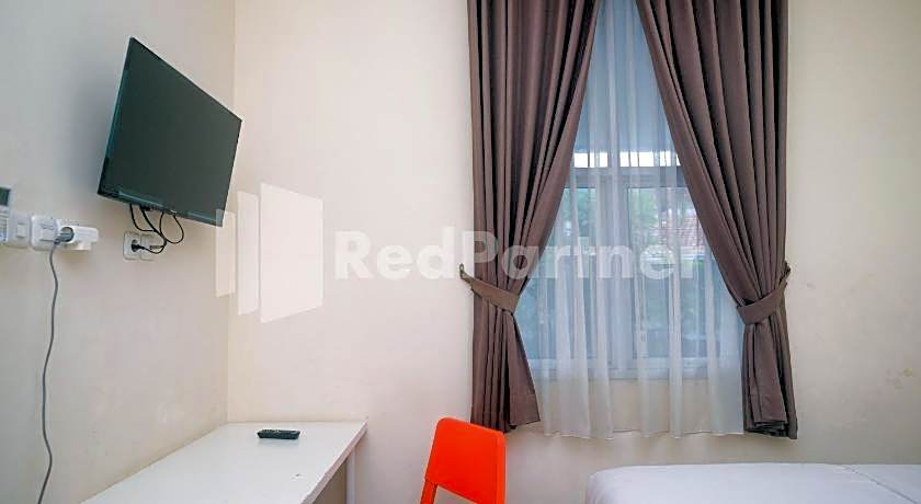 Capital O 3930 Griya Loka Syariah