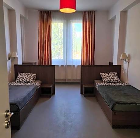 Global Hostal