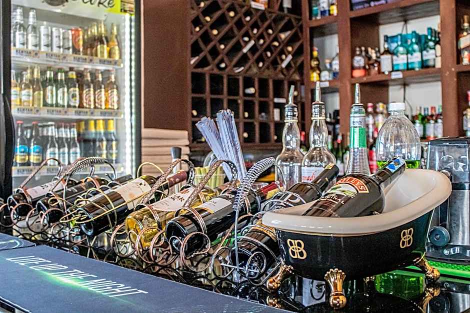 Lake Elementaita Mountain Lodge