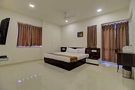 EXCELLENT HOMES