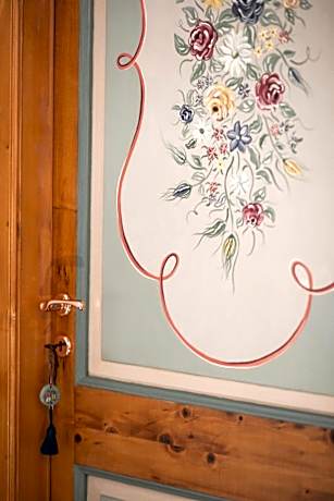 Quadruple Room with Private Bathroom