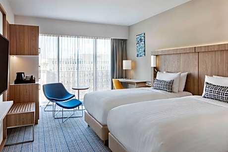 Twin Room with City View