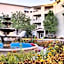 Deluxe Downtown Condo Close to Everything!