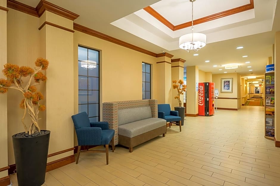 Holiday Inn Express and Suites - Quakertown