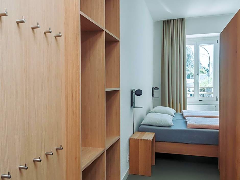 Montreux Youth Hostel